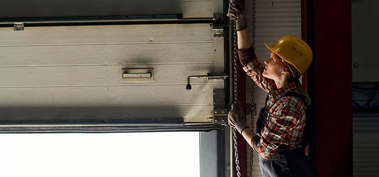 Addressing Common Garage Door Stoppage Issues in Beaumont, CA